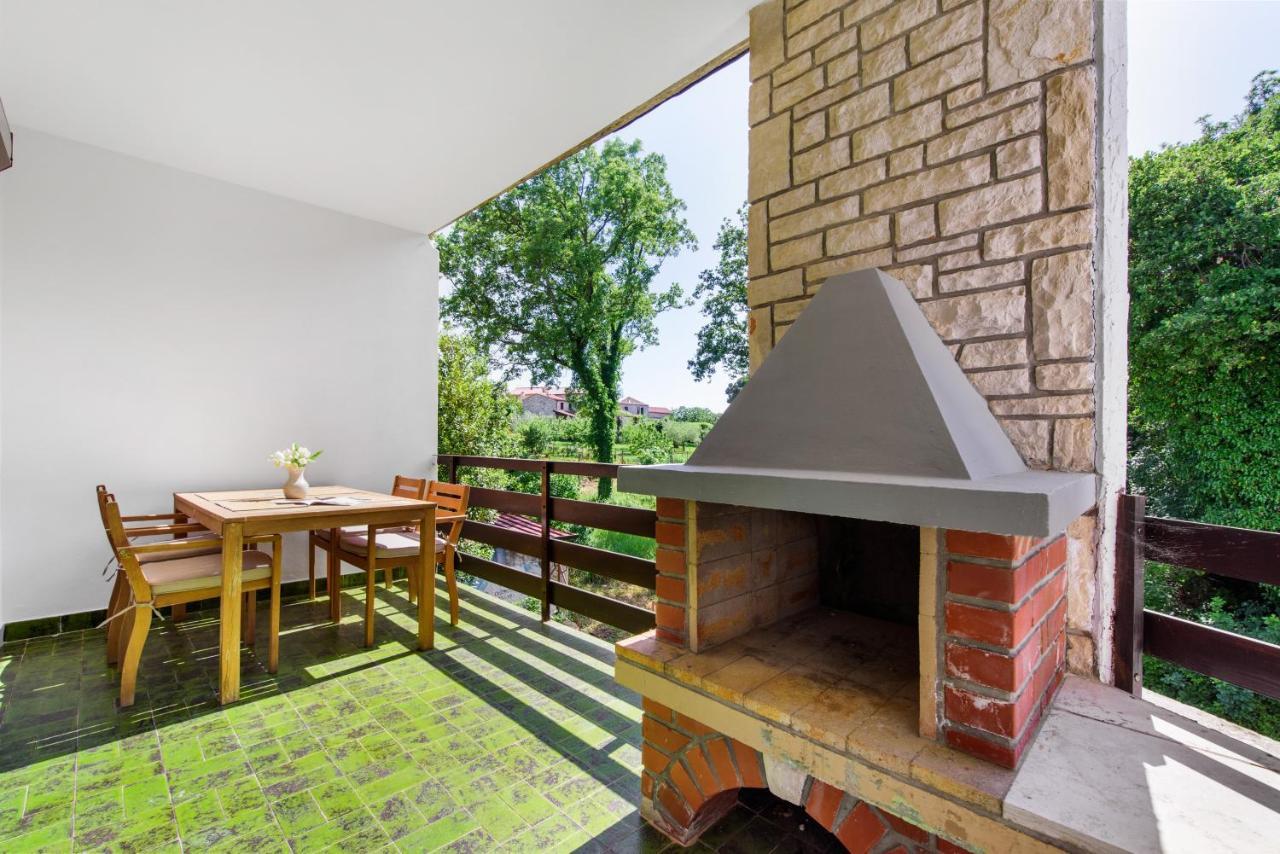Apartments Villa Verde Novigrad Istria Extérieur photo